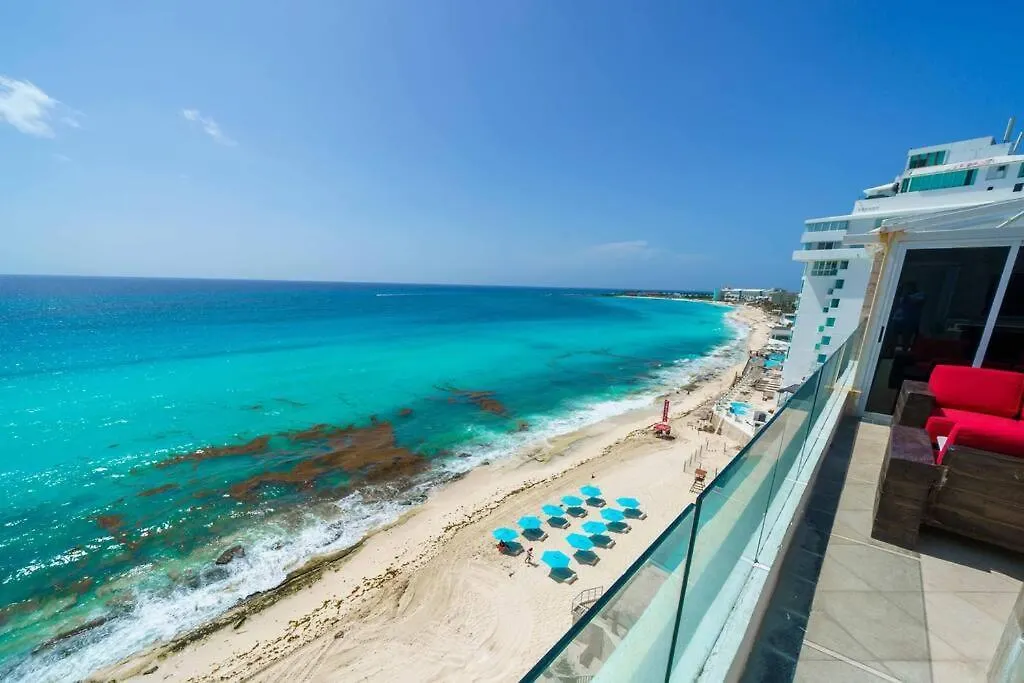 Villa Oceanview Penthouse With Jacuzzi At Hotel Zone Cancun Mexico