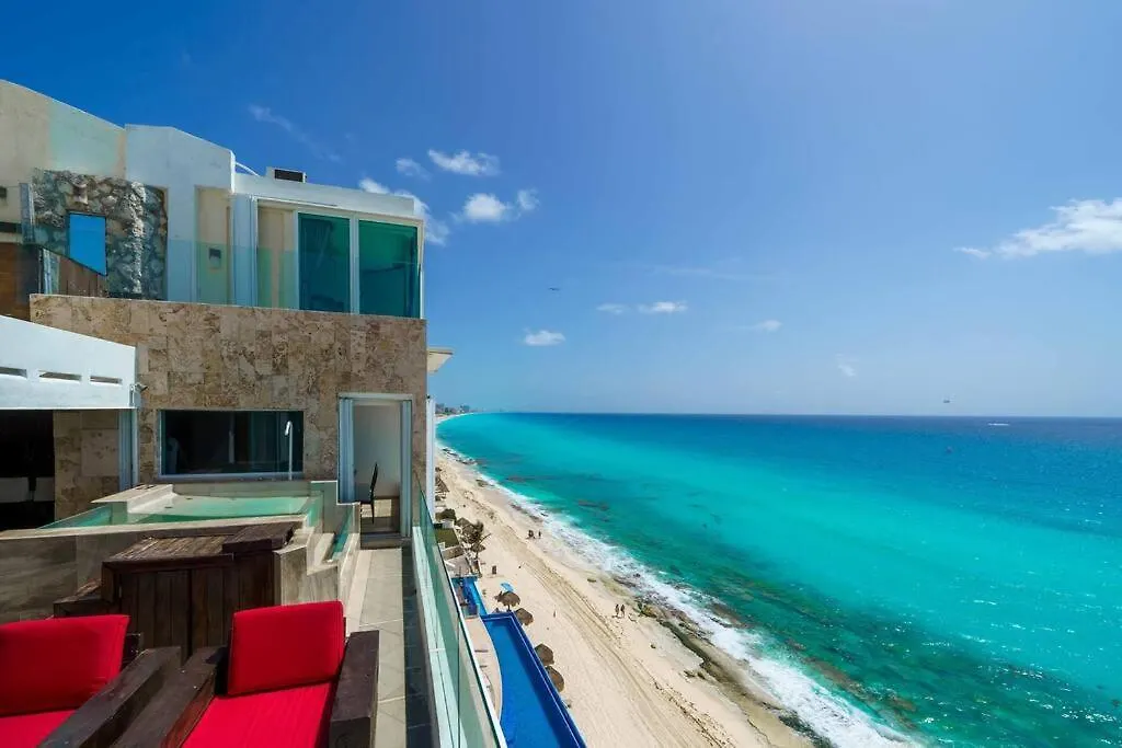 Oceanview Penthouse With Jacuzzi At Hotel Zone Cancun 0*,  Mexico