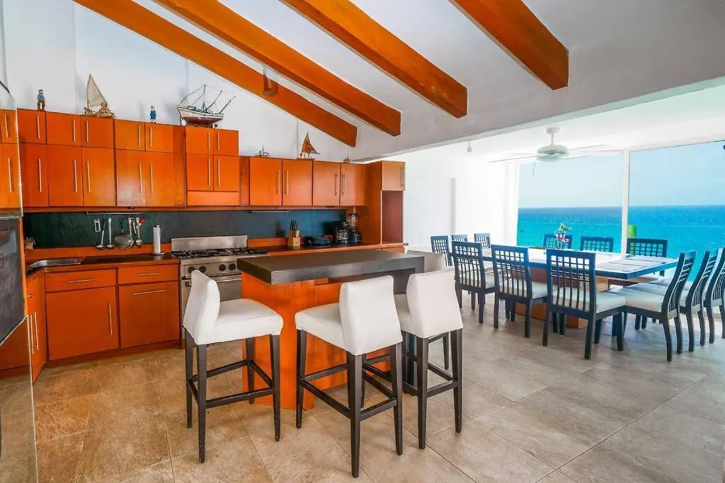 Villa Oceanview Penthouse With Jacuzzi At Hotel Zone Cancun Mexico