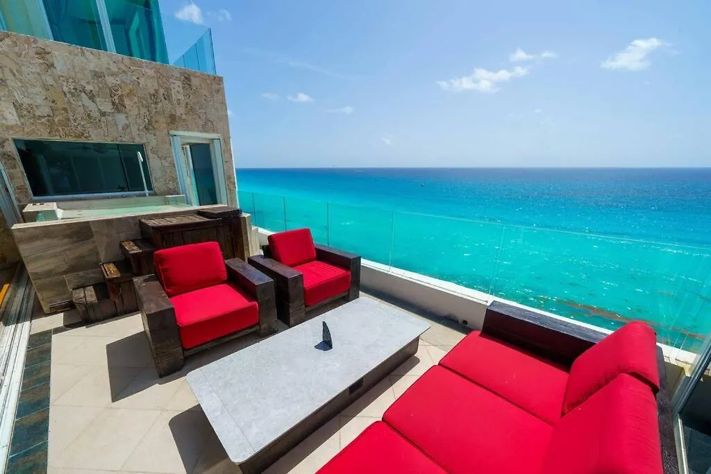 Oceanview Penthouse With Jacuzzi At Hotel Zone Cancún