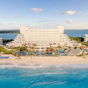 Royal Solaris Resort